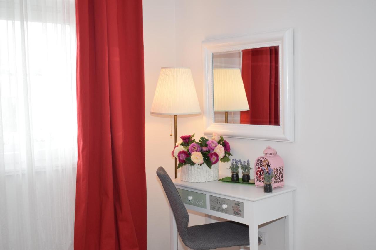 Apartment Trixi Pula Zewnętrze zdjęcie