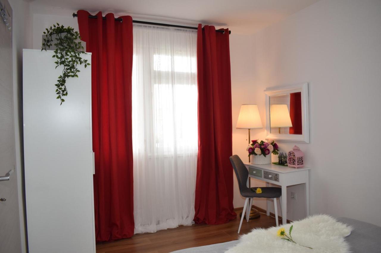 Apartment Trixi Pula Zewnętrze zdjęcie