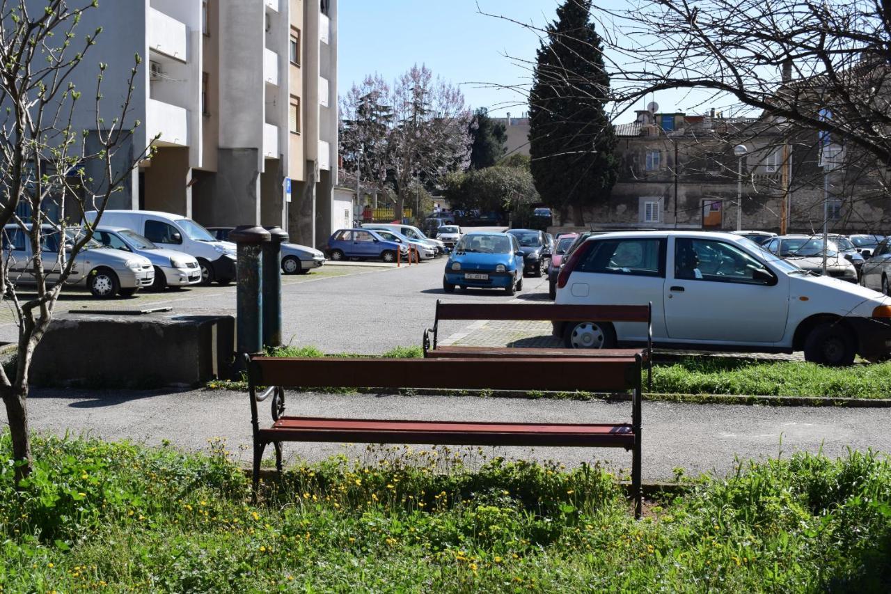 Apartment Trixi Pula Zewnętrze zdjęcie