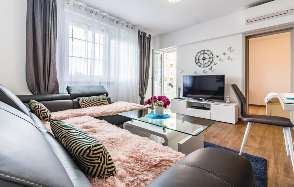 Apartment Trixi Pula Zewnętrze zdjęcie
