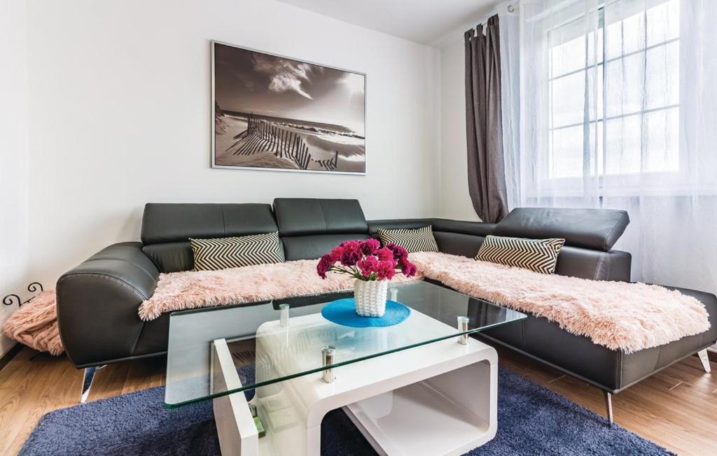 Apartment Trixi Pula Zewnętrze zdjęcie
