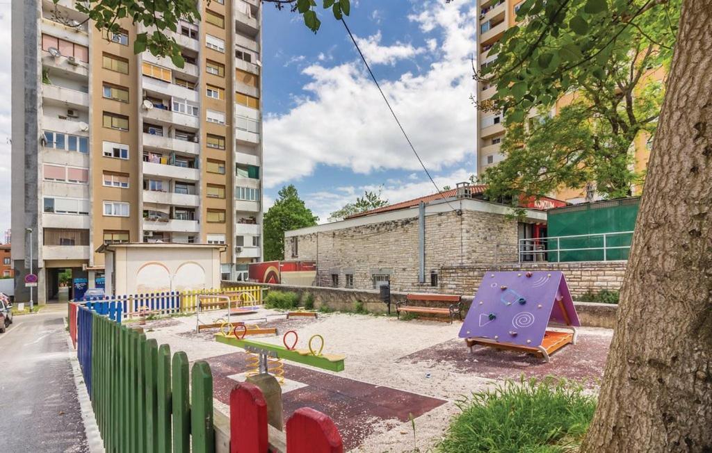 Apartment Trixi Pula Zewnętrze zdjęcie