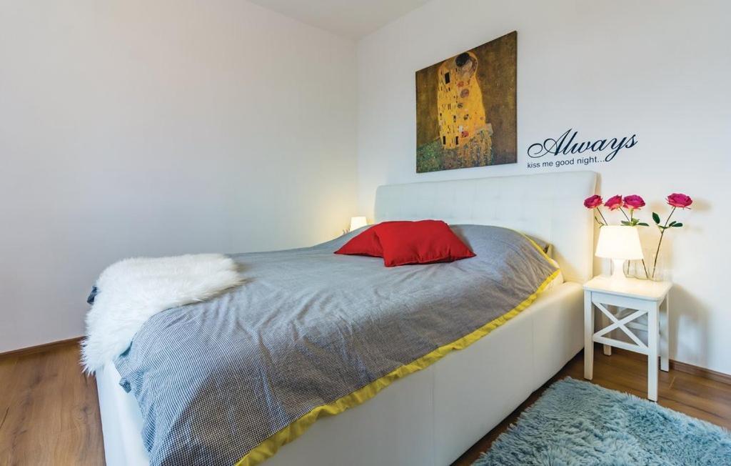 Apartment Trixi Pula Zewnętrze zdjęcie